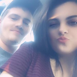 Meet your Posher, Devin